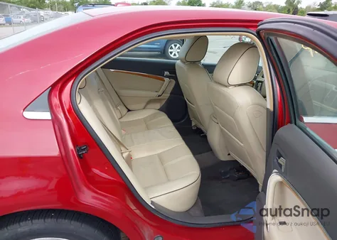 2010 Lincoln Mkz из США, поврежденный, VIN 3LNHL2GC2AR636552